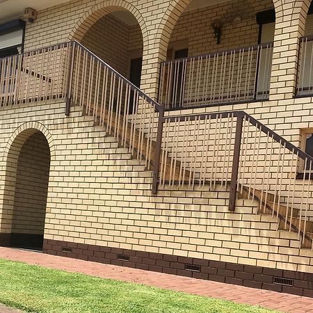 Sa House Villa Modbury ภายนอก รูปภาพ